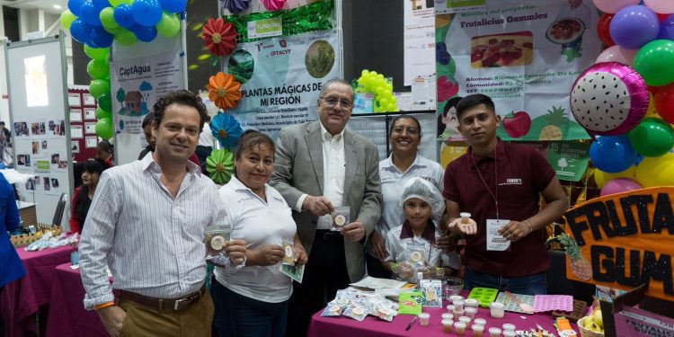 Impulsa ExpoCiencia el ingenio e innovación científica entre estudiantes